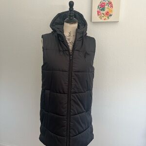 Zella med Hooded Puffer Vest - matte black